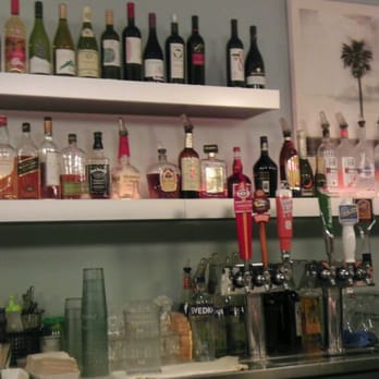 The Counter - Burgers Near Me - Honolulu, Hawaii