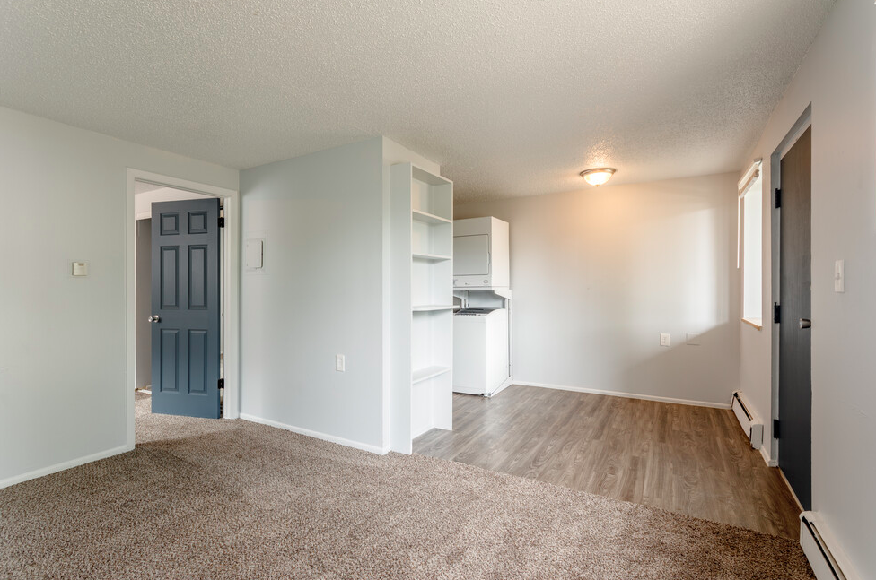 IVANHOE APARTMENTS Updated May 2024 14 Photos 1515 7th Ave