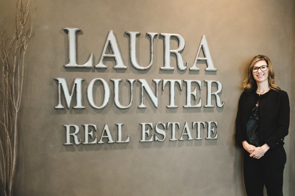LAURA MOUNTER REAL ESTATE - Updated September 2024 - 11 Photos - 175 E ...