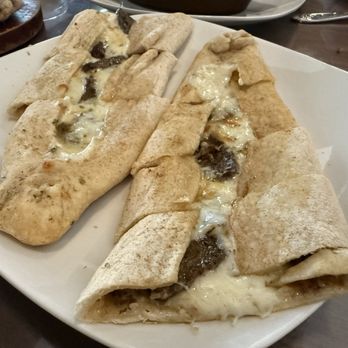 Zeeyum Kitchen - Pide with kofte - Turkish Near Me - Greensboro, North Carolina Zeeyum Kitchen - Pide with kofte - Turkish Near Me - Greensboro, North Carolina