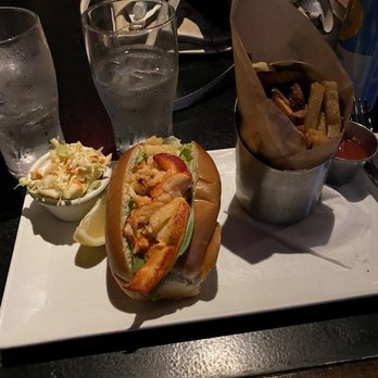 Granary Tavern - NE Lobster Roll Sandwich - New American Near Me - Boston, Massachusetts Granary Tavern - NE Lobster Roll Sandwich - New American Near Me - Boston, Massachusetts