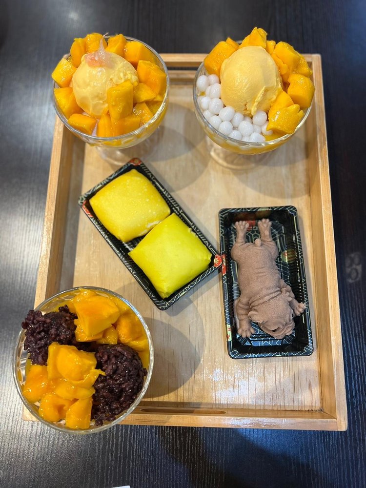 Mango Mango Dessert
