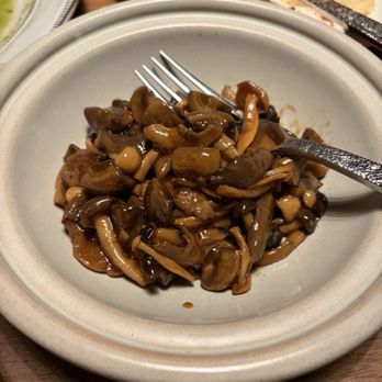 Star Leaf - Braised mushrooms - Asian Fusion Near Me - Pasadena, California
