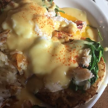 Breakers Breakfast, Brunch & Lunch - Fresh Crab Benedict - Breakfast & Brunch Near Me - Pacifica, California Breakers Breakfast, Brunch & Lunch - Fresh Crab Benedict - Breakfast & Brunch Near Me - Pacifica, California