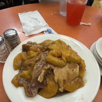 Amy Ruth's - Peach cobbler - Southern Near Me - New York, New York