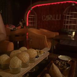 Cavalli - Pani puri, Samosas (3 Pc)