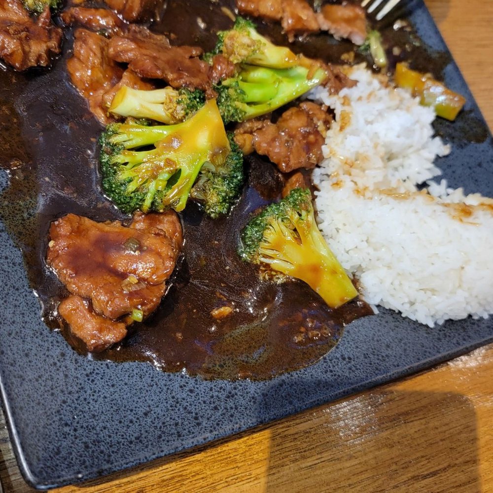 Lin's Cafe II - Beef and Broccoli - Chinese Near Me - Leander, Texas Lin's Cafe II - Beef and Broccoli - Chinese Near Me - Leander, Texas