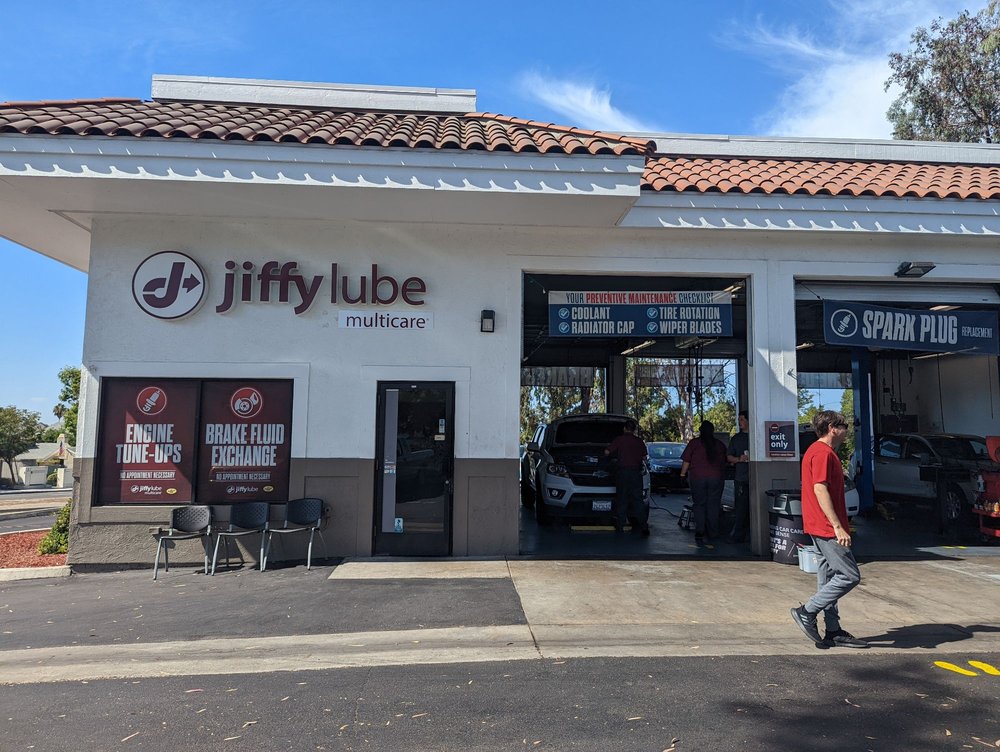 JIFFY LUBE Updated September 2024 34 Photos & 178 Reviews 5540
