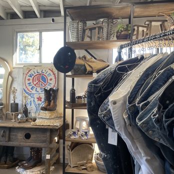re-find OFF MAIN - Shoe Stores Near Me - Vista, California