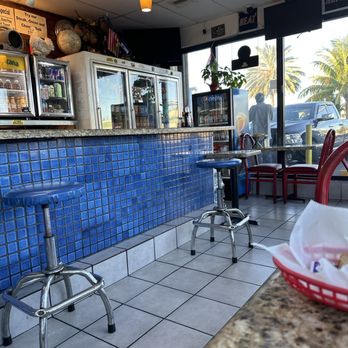 Sunnyside Cafe - Interior - Cafes Near Me - North Miami, Florida