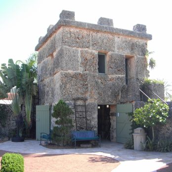 Coral Castle - Coral Castle in Homestead Florida - Museums Near Me - Homestead, Florida