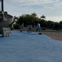 Buena Vista Reservoir Park - Love the big seesaw! Don't see those often at parks anymore!