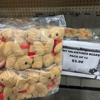 Hawaii Gifts - Valentines bears - Discount Store Near Me - Mililani, Hawaii