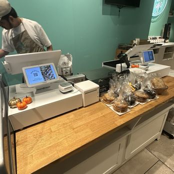 Angelina Bakery - Counter - Bakeries Near Me - New York, New York