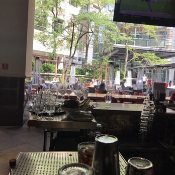 JOEY Bellevue - New American Near Me - Bellevue, Washington