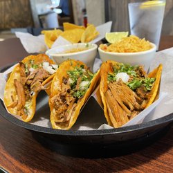 El Jalisco - Birria tacos