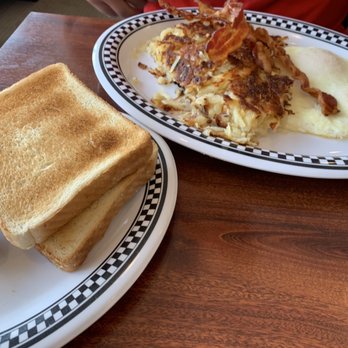 Cozy Corner - 2 egg breakfast - hash browns are BOMB - Burgers Near Me - Chicago, Illinois Cozy Corner - 2 egg breakfast - hash browns are BOMB - Burgers Near Me - Chicago, Illinois