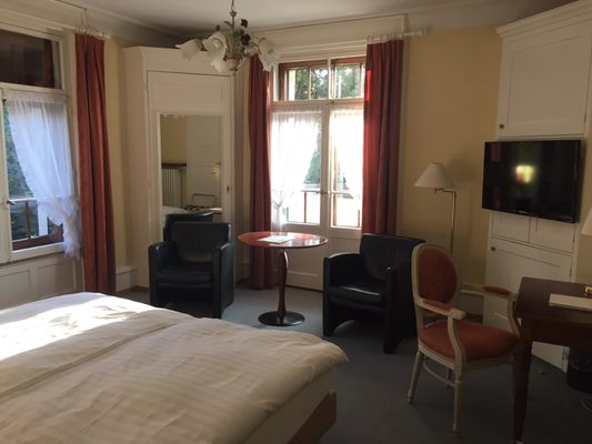 Hotel La Prairie by null