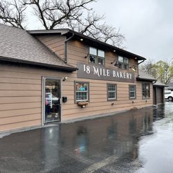 18 Mile Bakery - Exterior from parking lot off of Union St