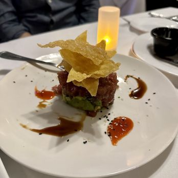 Chef Fredy's Table - Asian Tuna Tartare - New American Near Me - Morristown, New Jersey