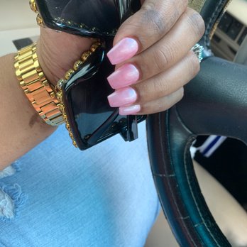 Trishy's Spatique - Nail Salons Near Me - Katy, Texas