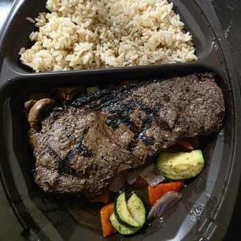 State & Main Kitchen & Bar - Empire state - 10oz NY striploin with seasame lopbrown rice and mixed vegetables - American Near Me - Aurora, Ontario State & Main Kitchen & Bar - Empire state - 10oz NY striploin with seasame lopbrown rice and mixed vegetables - American Near Me - Aurora, Ontario