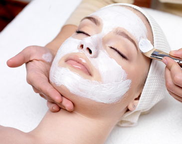 Pure An Organic Skin Studio Logo