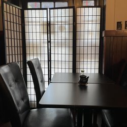 Sushi Miyazawa - Seating area