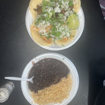 Taquería La Juquilita - Carne Asada (steak) & Pollo (chicken) Street Tacos Side of Black Beans & Rice - Mexican Near Me - Nashville, Tennessee Taquería La Juquilita - Carne Asada (steak) & Pollo (chicken) Street Tacos Side of Black Beans & Rice - Mexican Near Me - Nashville, Tennessee