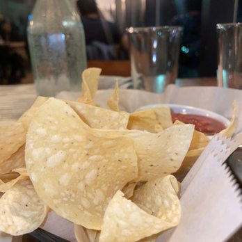 Chilangos Tequila Bar and Grill - Chips & salsa - Cocktail Bars Near Me - Baltimore, Maryland