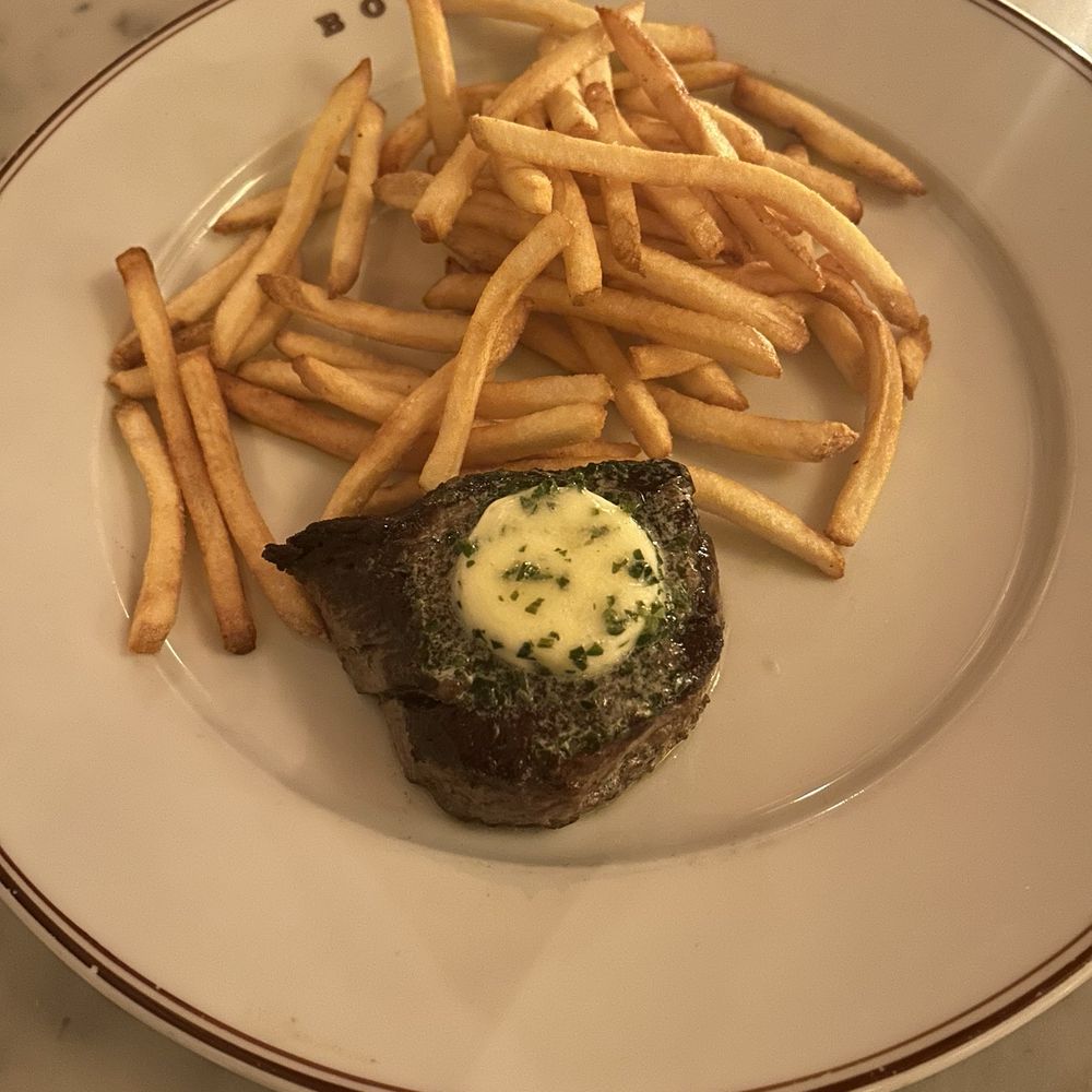 Bouchon Bistro - Steak frites - French Near Me - Coral Gables, Florida