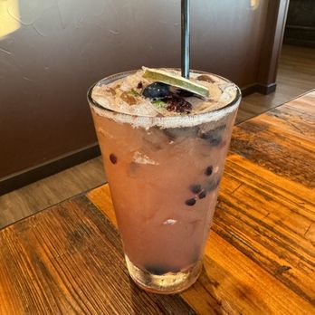 Riley’s on Sutter - Salad Near Me - Folsom, California