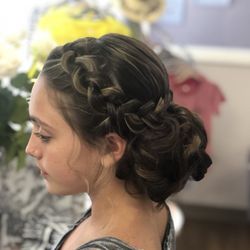 John Avi Salon Studios - Updo by Amanda