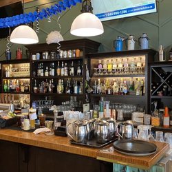 The Heid Out - Bar area