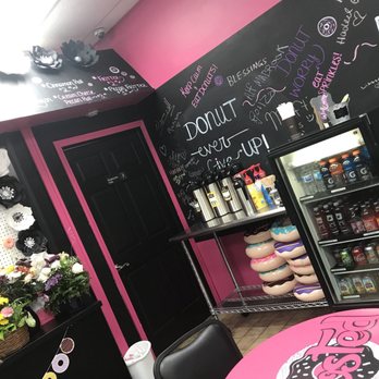Frosted Donuts - Donuts Near Me - Tinley Park, Illinois Frosted Donuts - Donuts Near Me - Tinley Park, Illinois