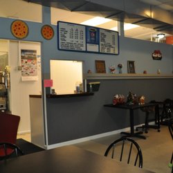 Jerry's Family Restaurant - Inside