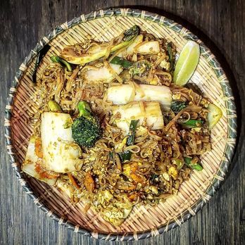EAT BKK Thai Kitchen - Thai Near Me - Toronto, Ontario