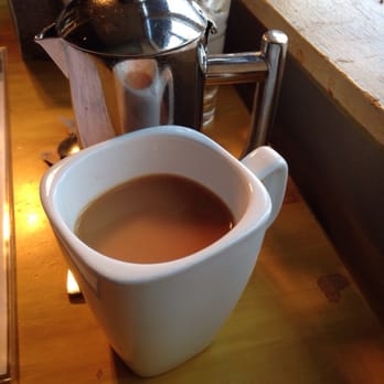 The Bongo Room - Black tea with milk and sugar - New American Near Me - Chicago, Illinois