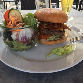Mitsi - Japalaneo Bacon Cheeseburger - Cafes Near Me - Baldham, BY Mitsi - Japalaneo Bacon Cheeseburger - Cafes Near Me - Baldham, BY