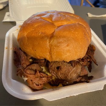 Phil's BBQ - El Torro sauce on the side! - Barbeque Near Me - Temecula, California