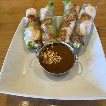 Pho Bac Hoa Viet - A2. Spring Rolls - Chicken, Pork, Shrimp or Tofu - Vietnamese Near Me - Sacramento, California Pho Bac Hoa Viet - A2. Spring Rolls - Chicken, Pork, Shrimp or Tofu - Vietnamese Near Me - Sacramento, California