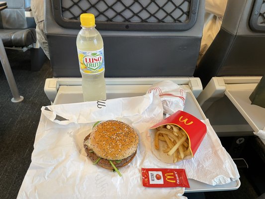 MCDONALDS - Updated May 2025 - 112 Photos & 44 Reviews - Avenida dos ...