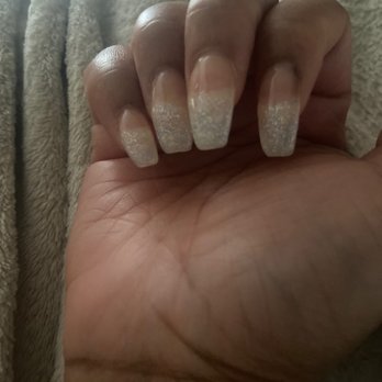 Gloss Nail Bar - "Medium coffin shaped" full set - Nail Salons Near Me - Memphis, Tennessee Gloss Nail Bar - "Medium coffin shaped" full set - Nail Salons Near Me - Memphis, Tennessee