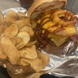 The Backwoods Bar And Grill - Burger and homemade chips.
