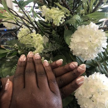Posh Nails - Nails by CONNIE! Shop flower arrangement! - Nail Salons Near Me - Manhattan Beach, California Posh Nails - Nails by CONNIE! Shop flower arrangement! - Nail Salons Near Me - Manhattan Beach, California