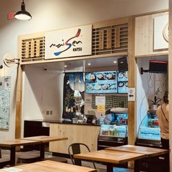 Maisen Katsu - Front counter