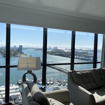 Miami Marriott Biscayne Bay - Hotels Near Me - Miami, Florida Miami Marriott Biscayne Bay - Hotels Near Me - Miami, Florida