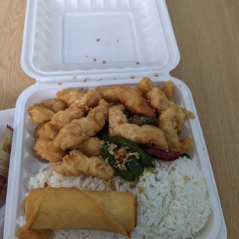 King Kong BBQ Restaurant - Salt and pepper chicken with steam rice - Chinese Near Me - Oakland, California King Kong BBQ Restaurant - Salt and pepper chicken with steam rice - Chinese Near Me - Oakland, California