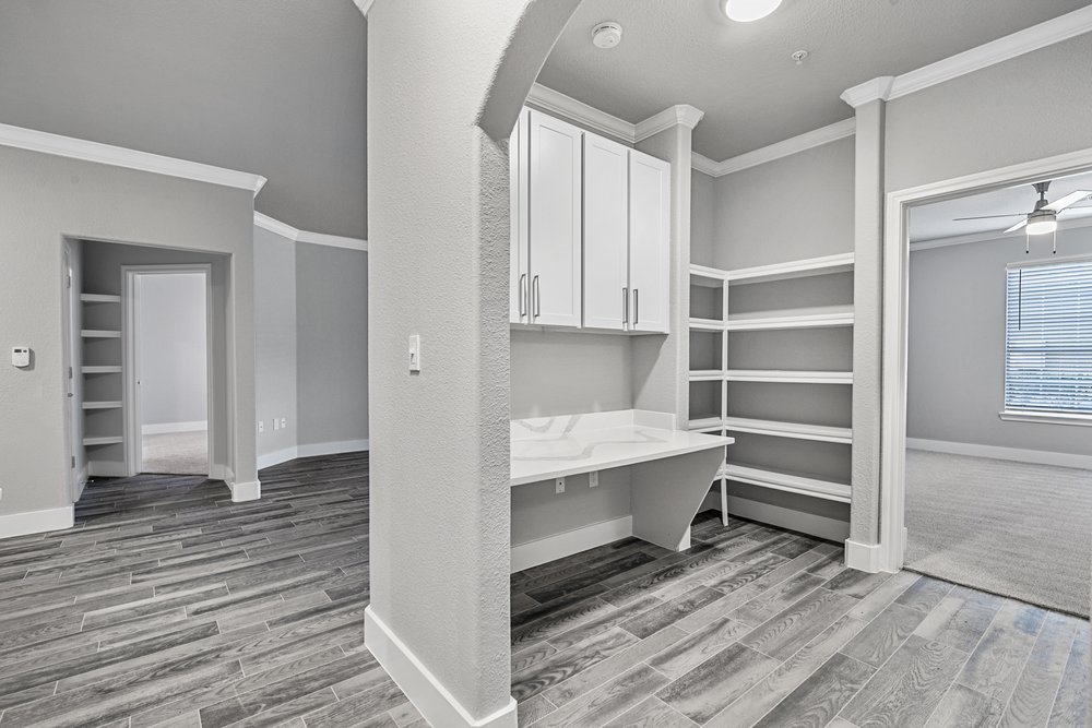 FLORENCE APARTMENTS Updated September 2024 53 Photos 2250