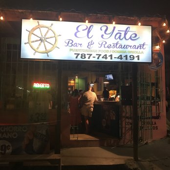 El Yates Bar And Restaurant - Puerto Rican Near Me - Vieques, Puerto Rico El Yates Bar And Restaurant - Puerto Rican Near Me - Vieques, Puerto Rico